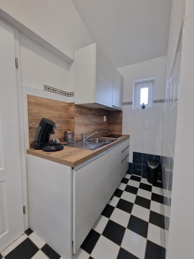 Apartmani Carla Medulin Exterior foto